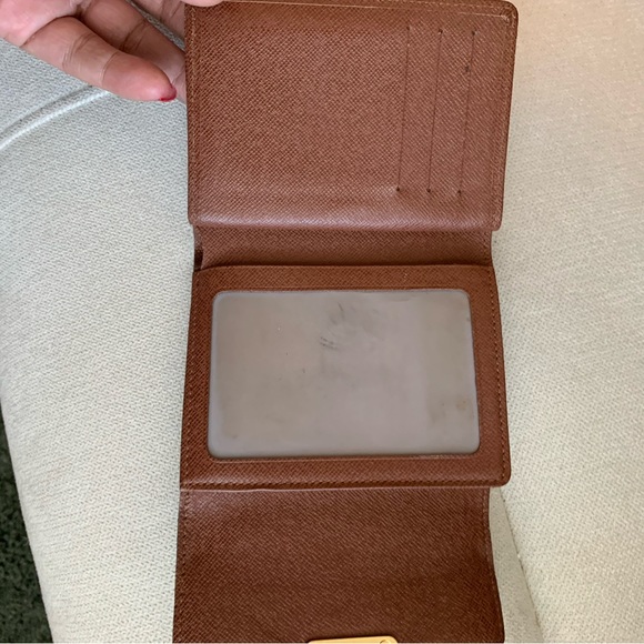 SOLD Louis Vuitton Wallet w/ full inclusion❤️ Vintage Authenticate - Picture 10 of 17